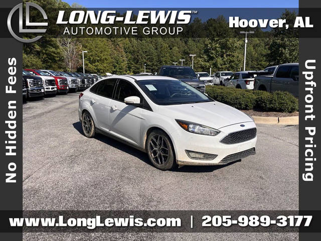 2017 Ford Focus SEL FWD photo