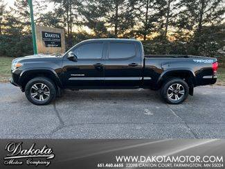 2017 Toyota Tacoma TRD Sport 4WD photo