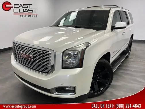 2017 GMC Yukon Denali 4WD photo