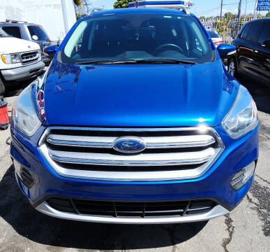 2017 Ford Escape Titanium FWD photo