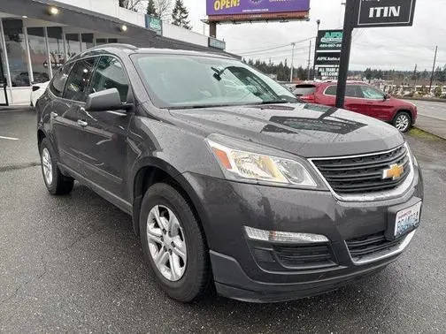2017 Chevrolet Traverse LS AWD photo
