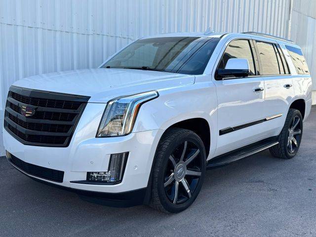 2017 Cadillac Escalade Luxury 4WD photo