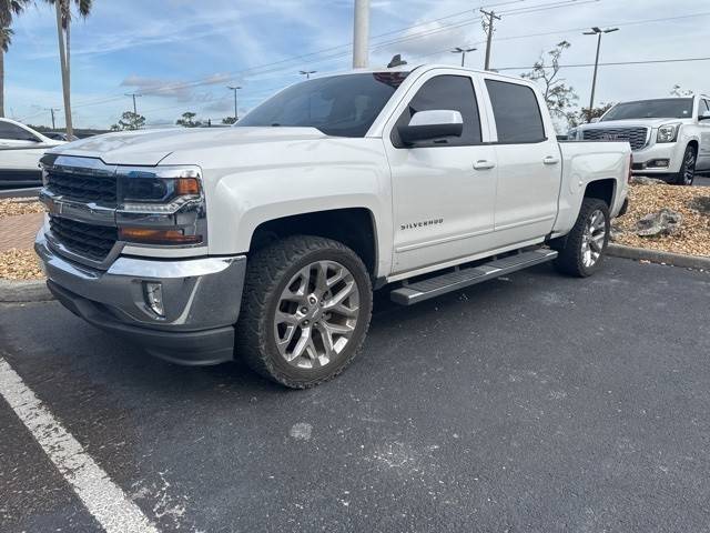 2017 Chevrolet Silverado 1500 LT RWD photo