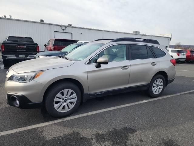 2017 Subaru Outback Premium AWD photo