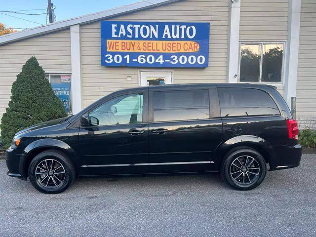 2017 Dodge Grand Caravan SE Plus FWD photo