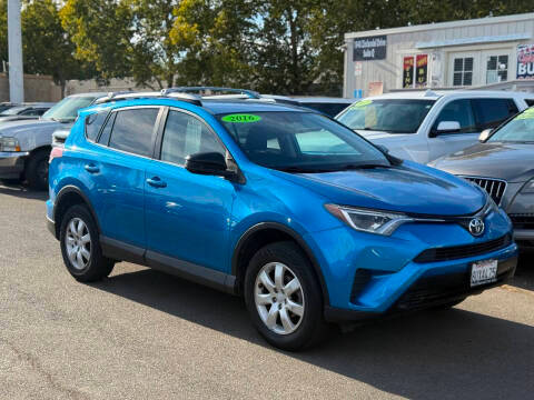 2016 Toyota RAV4 LE AWD photo