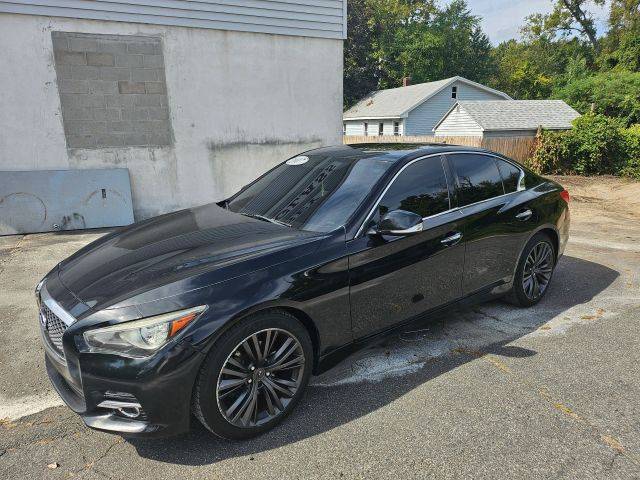2017 Infiniti Q50 3.0t Premium AWD photo