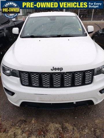 2017 Jeep Grand Cherokee Altitude 4WD photo