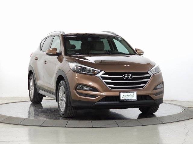 2017 Hyundai Tucson SE Plus AWD photo