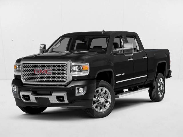 2017 GMC Sierra 2500HD Denali 4WD photo