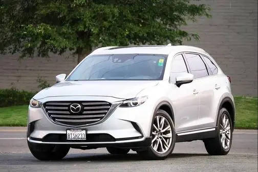 2017 Mazda CX-9 Grand Touring FWD photo