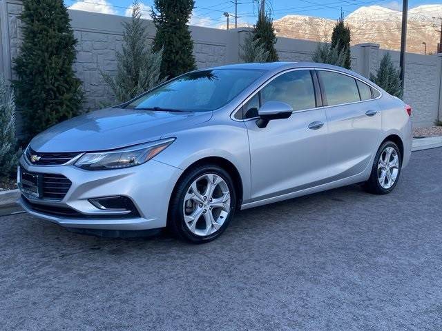 2017 Chevrolet Cruze Premier FWD photo