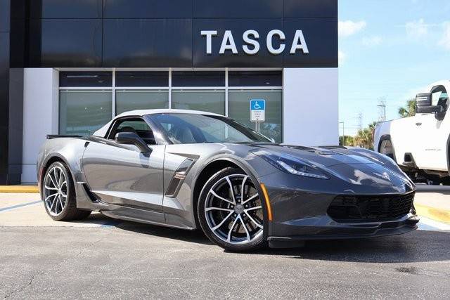 2017 Chevrolet Corvette Grand Sport 2LT RWD photo