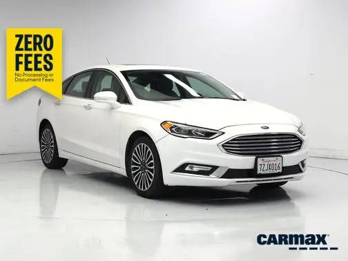 2017 Ford Fusion SE FWD photo