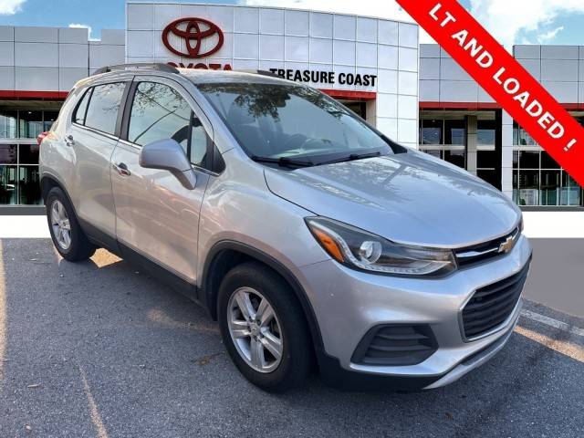 2017 Chevrolet Trax LT FWD photo
