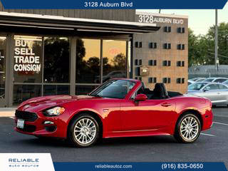 2017 FIAT 124 Spider Classica RWD photo