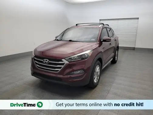 2017 Hyundai Tucson SE Plus FWD photo