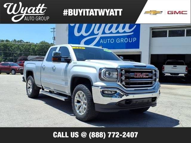 2017 GMC Sierra 1500 SLT 4WD photo