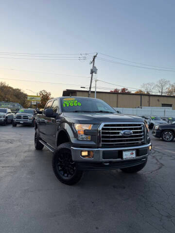 2017 Ford F-150 XLT 4WD photo