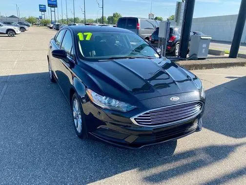 2017 Ford Fusion SE FWD photo