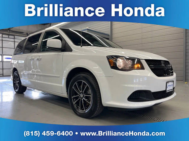 2017 Dodge Grand Caravan SE Plus FWD photo