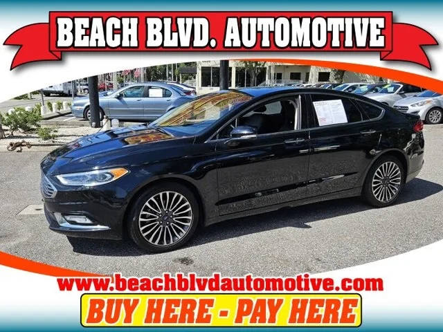 2017 Ford Fusion SE FWD photo