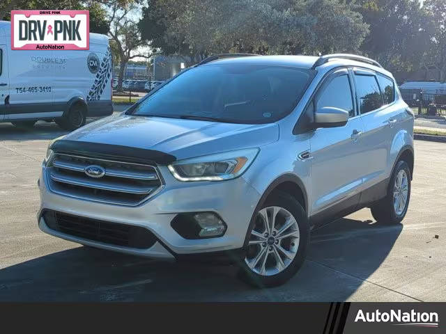 2017 Ford Escape SE FWD photo