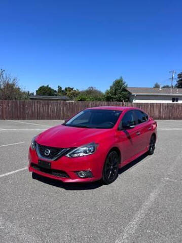 2017 Nissan Sentra SR FWD photo