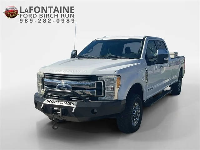 2017 Ford F-250 Super Duty XLT 4WD photo