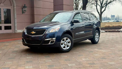 2017 Chevrolet Traverse LS AWD photo