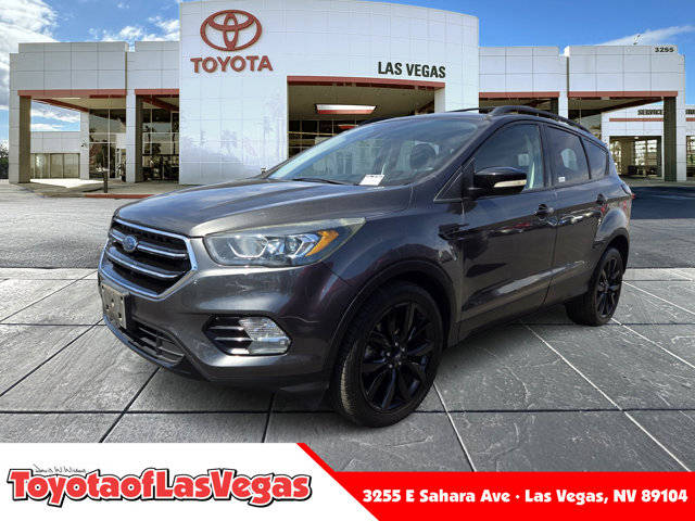 2017 Ford Escape Titanium FWD photo