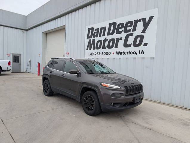 2015 Jeep Cherokee Latitude FWD photo