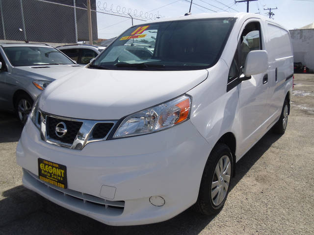 2017 Nissan NV200 SV FWD photo