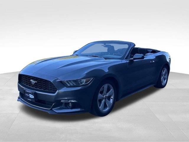 2016 Ford Mustang V6 RWD photo