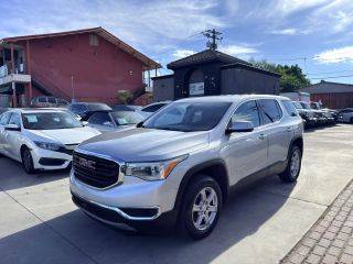 2017 GMC Acadia SLE FWD photo