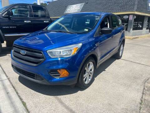 2017 Ford Escape S FWD photo