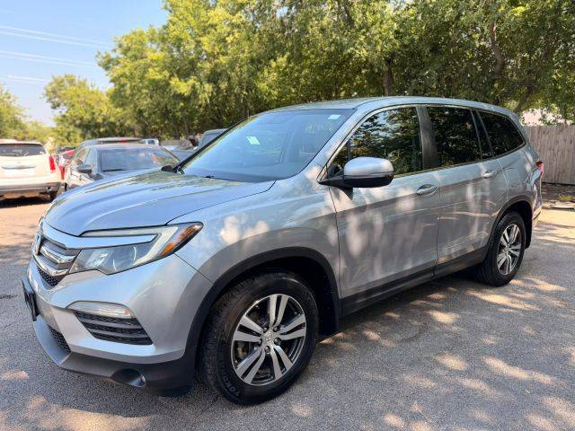 2017 Honda Pilot EX FWD photo