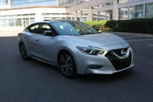 2017 Nissan Maxima SL FWD photo