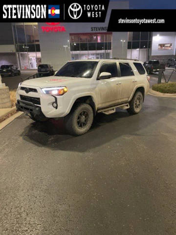 2017 Toyota 4Runner SR5 4WD photo