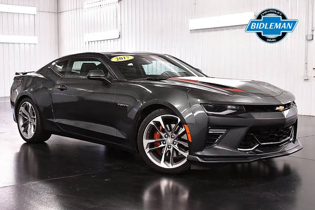 2017 Chevrolet Camaro 2SS RWD photo