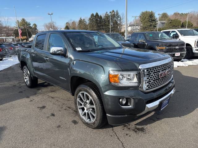 2017 GMC Canyon 4WD Denali 4WD photo