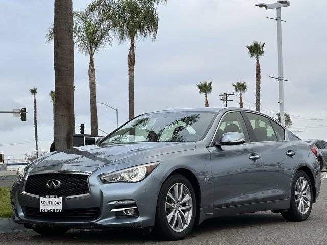 2017 Infiniti Q50 3.0t Premium RWD photo