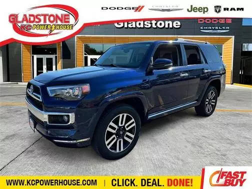 2017 Toyota 4Runner Limited 4WD photo