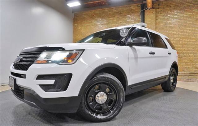 2017 Ford Explorer  AWD photo