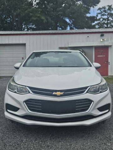 2017 Chevrolet Cruze LS FWD photo