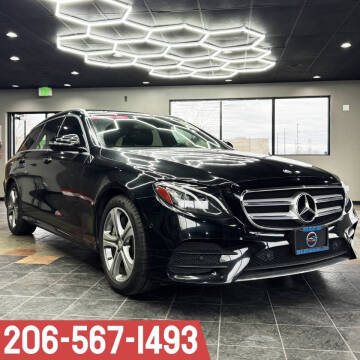 2017 Mercedes-Benz E-Class E 400 Sport AWD photo
