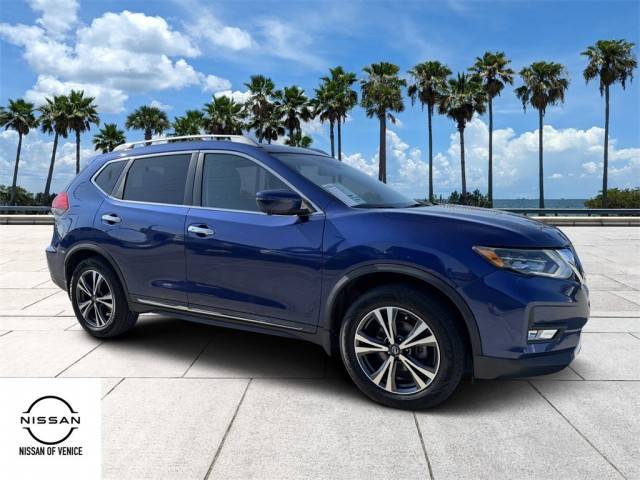 2017 Nissan Rogue SL AWD photo