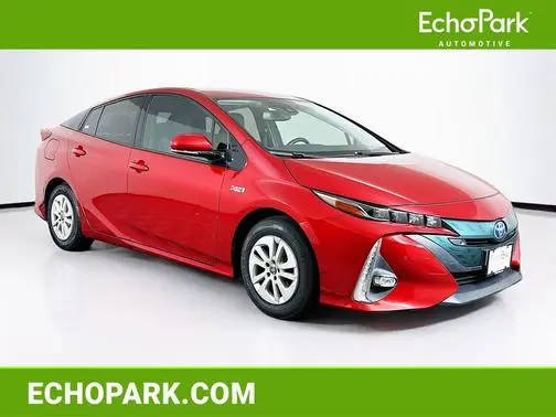 2017 Toyota Prius Prime Advanced FWD photo
