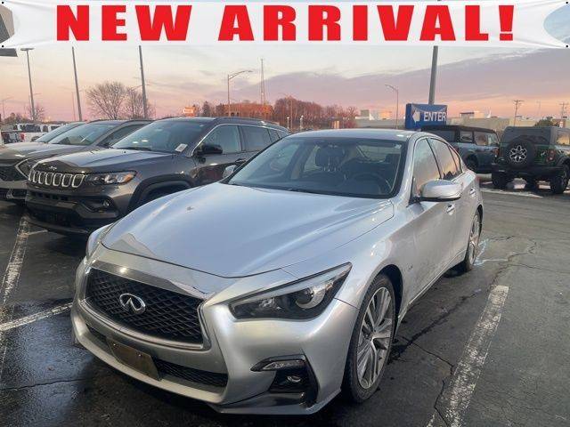 2017 Infiniti Q50 3.0t Premium AWD photo