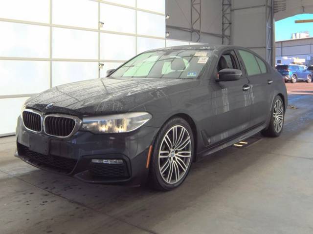 2017 BMW 5 Series 530i xDrive AWD photo